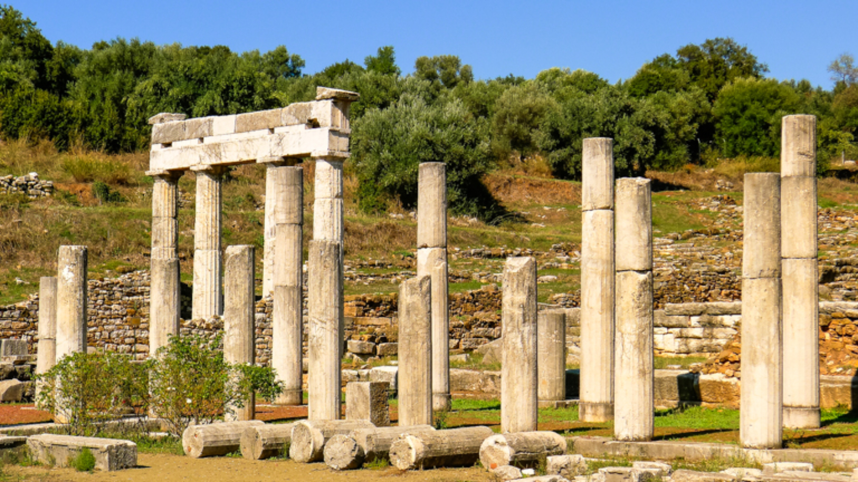 Columns of Gymnasion and Bathro tou Thisea - Ancient Messene