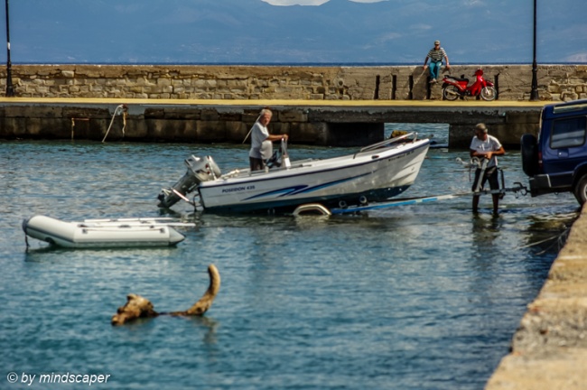Outwatering Boat - Sea Story